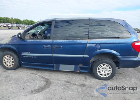 2001 Dodge Grand Caravan Sport из США, поврежденный, VIN 2B4GP44391R419877